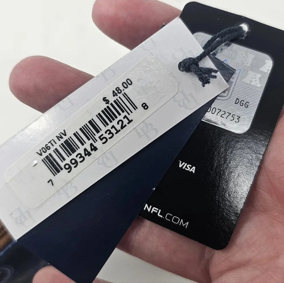 Dooney & Bourke Tennessee Titans Cosmetic Bag Zippered Pouch 6.5 X 4 X 2 NWT - Picture 7 of 11